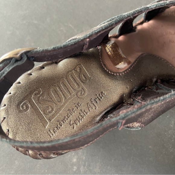 Metallic Brown Cutout Heels - Picture 6 of 12